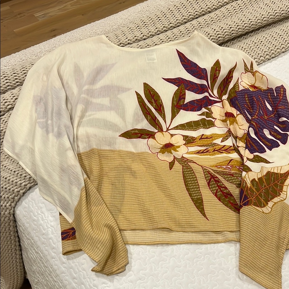 Floral Print Blouse with Leaf Design